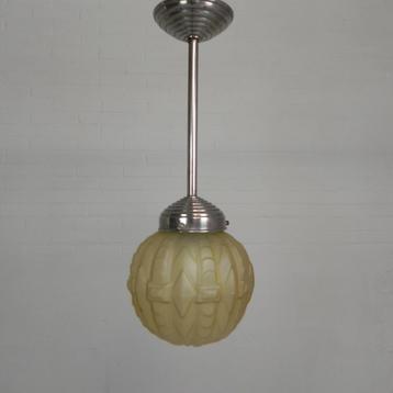 Art Deco hanglamp met glazen bol, jaren 30 beschikbaar voor biedingen