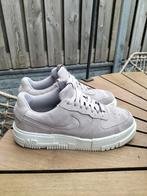 Nike Air Force Pixel maat 40,5, Kleding | Dames, Schoenen, Ophalen of Verzenden, Zo goed als nieuw, Wit, Sneakers of Gympen