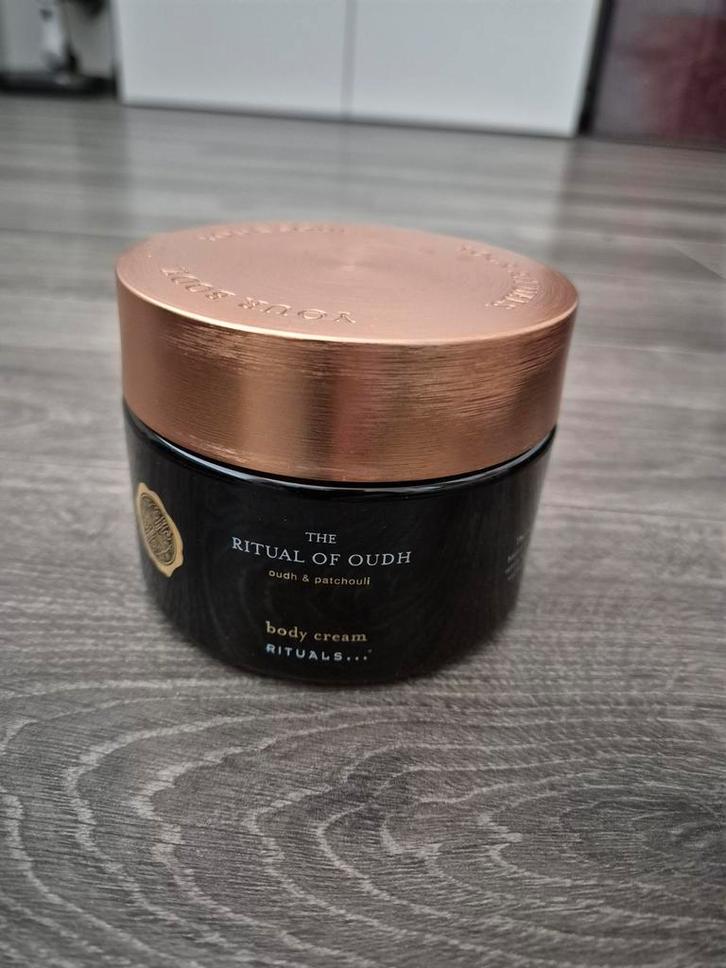 Rituals The Ritual of Oudh Body Cream 220 ml (NIEUW), Sieraden, Tassen en Uiterlijk, Uiterlijk | Lichaamsverzorging, Nieuw, Bodylotion, Crème of Olie