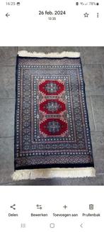 Handgeknoopt Oosters tafelkleed.  90x57cm. Met certificaat, Antiek en Kunst, Ophalen