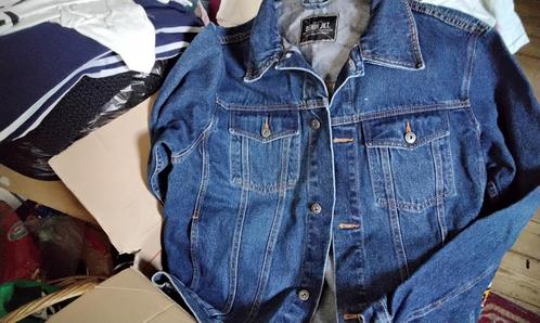 Spijkerjas Denim JKT. Dames L Jeans Jacket, Kleding | Dames, Jassen | Zomer, Zo goed als nieuw, Maat 42/44 (L), Blauw, Ophalen of Verzenden