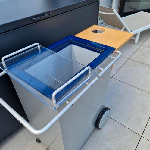 Verrijdbare terras drank koeler., Witgoed en Apparatuur, Koelkasten en IJskasten, Zo goed als nieuw, Zonder vriesvak, Minder dan 75 liter