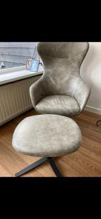Mooie fauteuil inclusief hocker, Huis en Inrichting, Fauteuils, Ophalen, Zo goed als nieuw, Leer