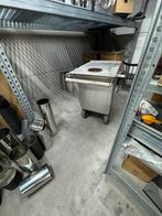 Houtkachel die ook als barbecue kan gebruiken en kan rijden, Gebruikt, Houtkachel, Ophalen of Verzenden, Vrijstaand