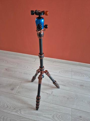 Albert 3 Legged Thing Carbon Statief beschikbaar voor biedingen