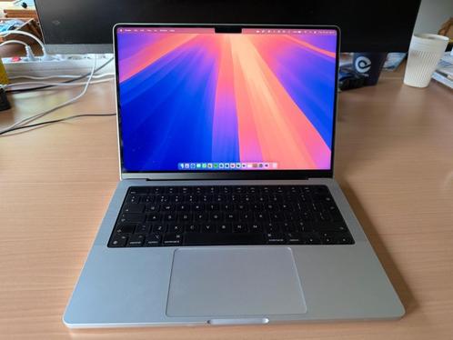 Apple MacBook Pro 14-inch Zilver M3 April 2024, Computers en Software, Apple Macbooks, Zo goed als nieuw, MacBook Pro, Overige groottes