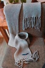 Capuchon sjaal grijs - grijze gebreide das muts - winter, Ophalen of Verzenden, Nieuw, Sjaal