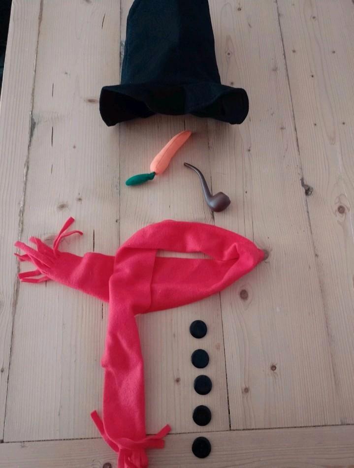 Set om sneeuwpop aan te kleden, Kinderen en Baby's, Speelgoed | Educatief en Creatief, Zo goed als nieuw, Knutselen, Ophalen of Verzenden