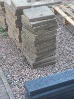 Gratis 50 stuks 30x30 betontegels, Gebruikt, Ophalen of Verzenden, Minder dan 5 m², Beton