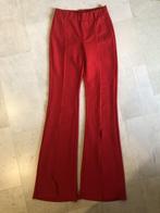 V) BR 36 BERSCHA nieuwe rode broek uitlopende pijp maat S, Verzenden, Bershka, Zo goed als nieuw, Maat 36 (S)