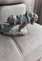 Trekpaard van keramiek gesigneerd, Antiek en Kunst, Ophalen of Verzenden