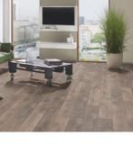 40m2 Waterbestendig Laminaat Nirvana = €395 UITVERKOCHT, Waterbestendig laminaat bruin met integreerde ondervloer, Bruin, Nieuw