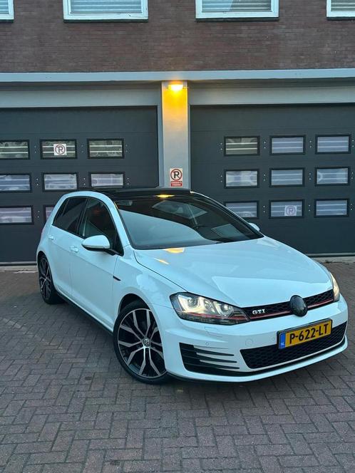 Volkswagen Golf 2.0 TSI GTI 5D DSG 2014 WIT | PANO, Auto's, Volkswagen, Particulier, Golf, Benzine, D, Hatchback, Automaat, Geïmporteerd