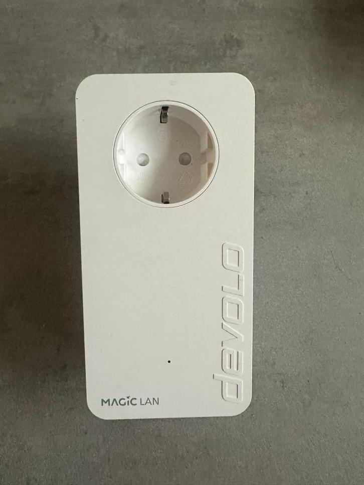 Devolo Magic 2 LAN Triple Powerline Adapter, Computers en Software, Powerlines, Zo goed als nieuw, Ophalen of Verzenden