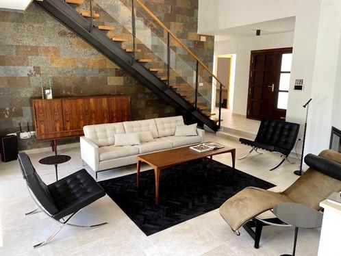 Barcelona stoel, Florence Knoll, LC 4 en LC2 Le Corbusier, Huis en Inrichting, Tafels | Eettafels, Nieuw, Rond, Verzenden