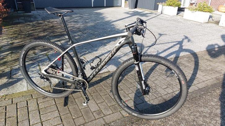 Specialized Stumpjumper carbon MTB, Fietsen en Brommers, Fietsen | Heren | Sportfietsen en Toerfietsen, Gebruikt, Overige merken
