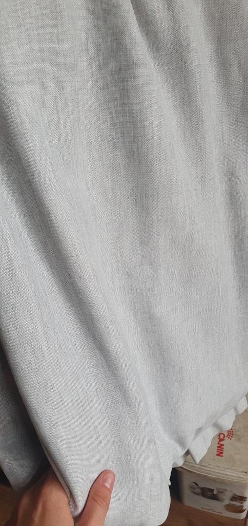 Gloednieuwe gordijnen lichtgrijs, Huis en Inrichting, Stoffering | Gordijnen en Lamellen, Zo goed als nieuw, Ophalen