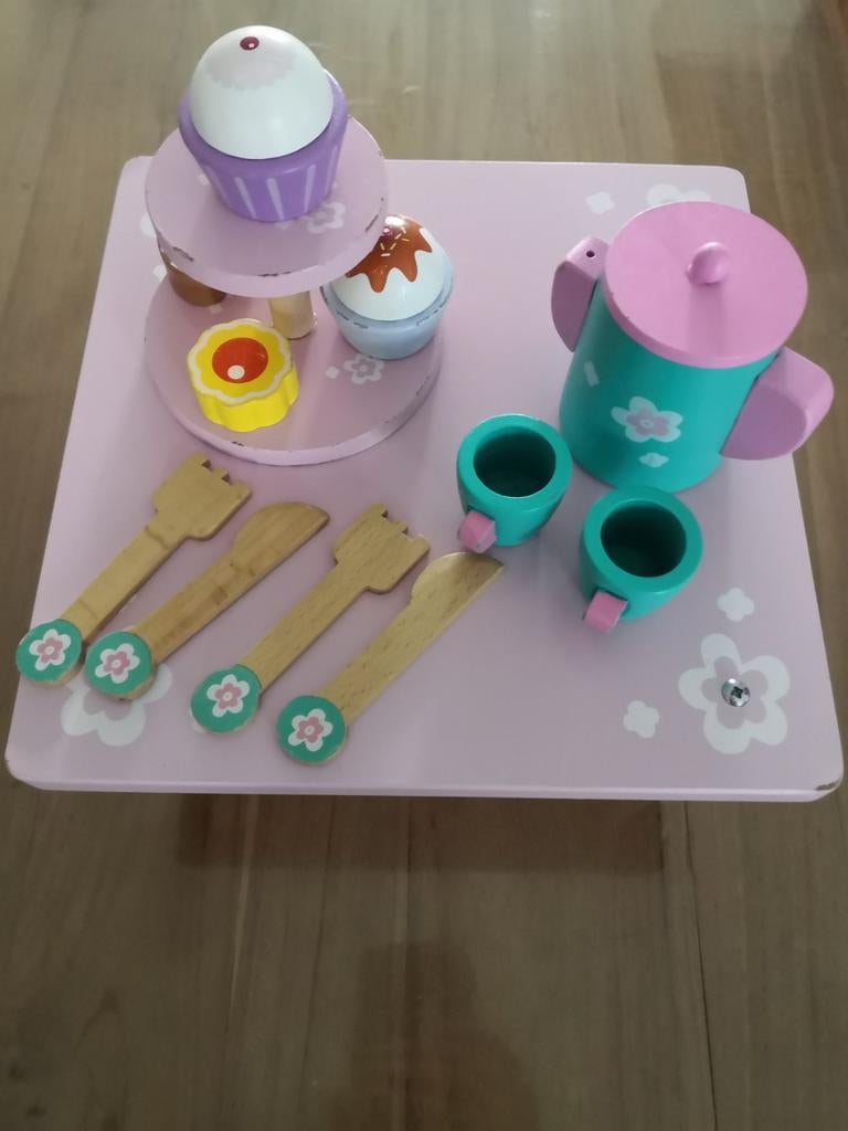 Houten speelgoed plateau voor koffie, thee met gebakjes, Kinderen en Baby's, Ophalen of Verzenden, Gebruikt, Meisje