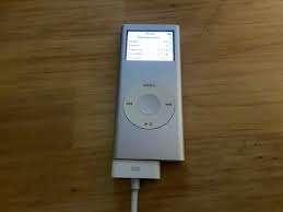 Beschrijving Gloednieuwe, verzegelde iPod Shuffle 4 GB., Computers en Software, Apple iPads, Refurbished, Apple iPad Mini, Wi-Fi en Mobiel internet