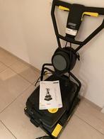 Karcher schrob/zuigmachine BR 40/10 C, Doe-het-zelf en Verbouw, Reinigingsmachines, Ophalen, Zo goed als nieuw, Schrobmachine