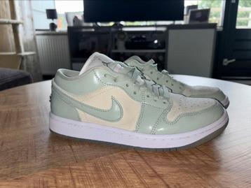 Nike jordan beschikbaar voor biedingen