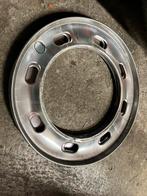 Velg sierringen vw kever 15 inch, Ophalen