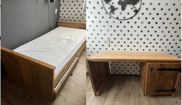Steigerhout bed en buro  beschikbaar voor biedingen