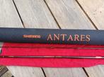 Shimano Antares 240 MH + foudraal + beschermkoker, Watersport en Boten, Hengelsport | Roofvissen, Ophalen of Verzenden, Zo goed als nieuw