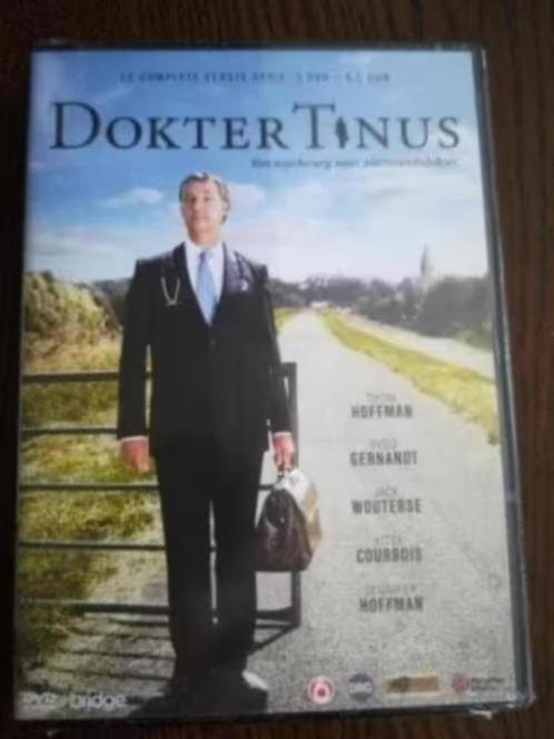 Dokter Tinus Seizoen 1 Compleet (3 DVD-box) Geseald, Cd's en Dvd's, Dvd's | Tv en Series, Nieuw in verpakking, Drama, Boxset, Vanaf 12 jaar
