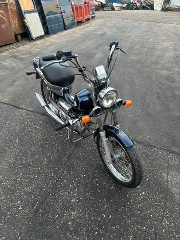 Tomos revival onderdelen .Vanaf foto 2 de laatste onderdelen beschikbaar voor biedingen