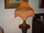 een mooie antieke tafellamp te koop, Ophalen