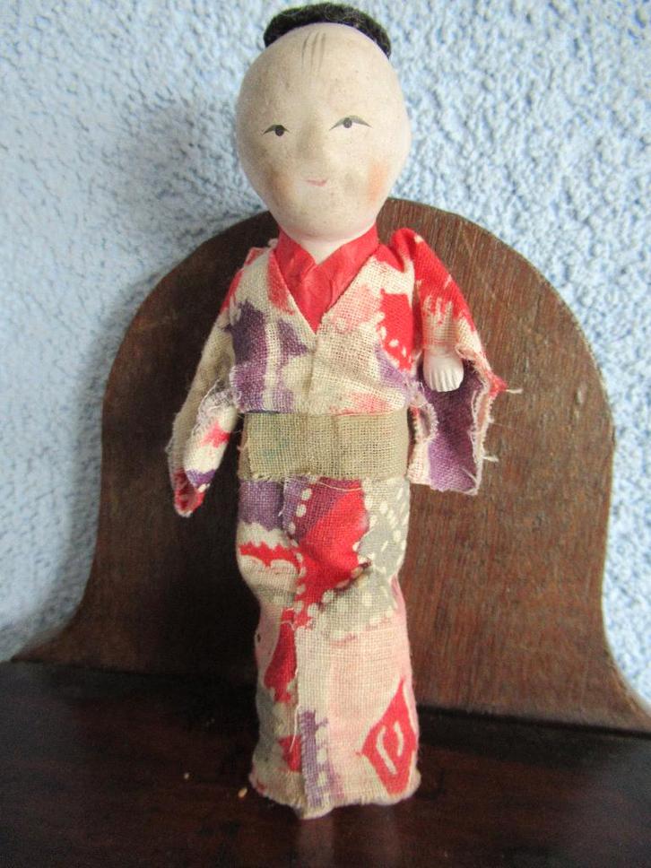 ANTIEK JAPANS POPJE 11.5 CM- verzenden mogelijk, Antiek en Kunst, Antiek | Speelgoed, Ophalen