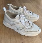 Caroline Biss ZGAN wit leren sneakers mt 41, Kleding | Dames, Schoenen, Ophalen of Verzenden, Wit, Zo goed als nieuw, Sneakers of Gympen