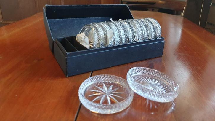 Antiek kristallen onderzetter set 12x in originele doos, Antiek en Kunst, Antiek | Glas en Kristal, Ophalen