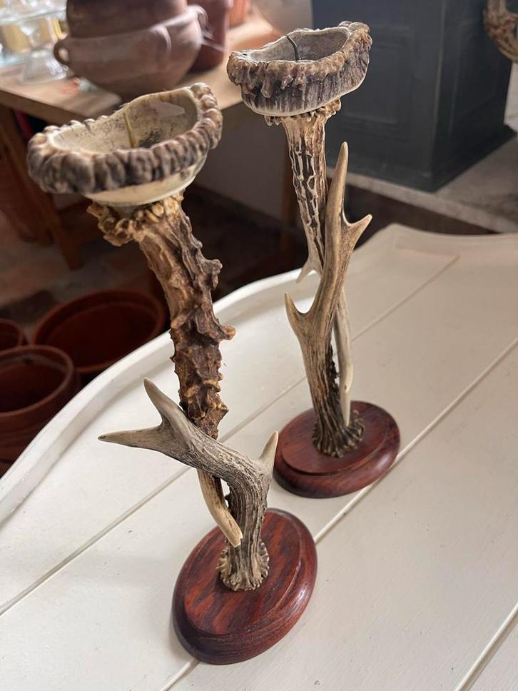 2 Geweitjes Kaarsenhouders, Huis en Inrichting, Woonaccessoires | Kandelaars en Kaarsen, Gebruikt, Kandelaar, 25 tot 50 cm, Overige materialen