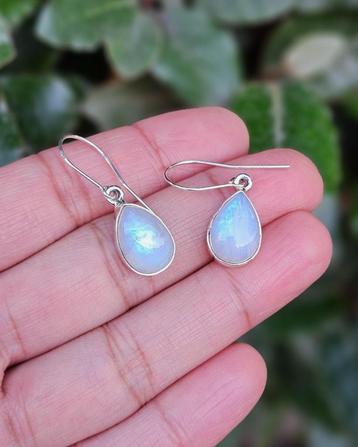 Maansteen Oorhangers Kuu - Echt Zilver beschikbaar voor biedingen