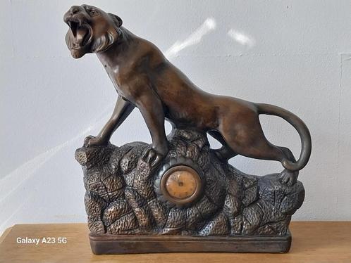 Prachtig Art Deco Beeld brullende tijger met klok, Antiek en Kunst, Kunst | Beelden en Houtsnijwerken, Ophalen of Verzenden