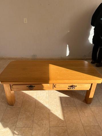 Antieke Eikenhouten Salontafel met Lades beschikbaar voor biedingen