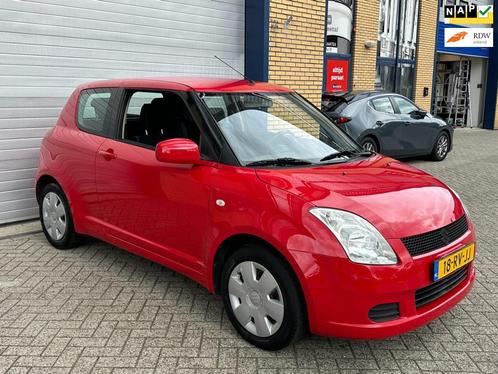 Suzuki Swift 1.3 GLS, apk, nap, airco, radio, wieldoppen, ce, Auto's, Suzuki, Bedrijf, Te koop, Swift, ABS, Airbags, Airconditioning