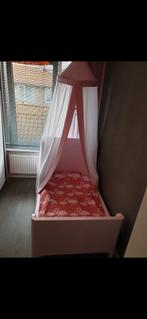 GRATIS kinder kamer, Bed kast matras en klamboe, Kinderen en Baby's, Kinderkamer | Bedden, 85 tot 100 cm, Ophalen of Verzenden