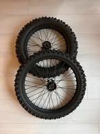 SurRon Ultra Bee 18/21" Velgen Metzeler 6-Day Extreme, Motoren, Ophalen of Verzenden