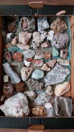 Doos vol mineralen, Verzamelen, Mineralen en Fossielen, Ophalen of Verzenden, Mineraal