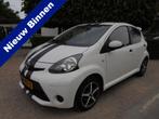Toyota Aygo 1.0 VVT-i Comfort *30.000 org.km. NAP*NL-AUTO*AI, Voorwielaandrijving, Euro 5, Gebruikt, 4 stoelen