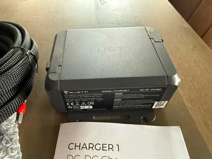 Bluetti Charger 1 - DC-DC Lader inc. kabels, Caravans en Kamperen, Camper-accessoires, Zo goed als nieuw, Ophalen of Verzenden