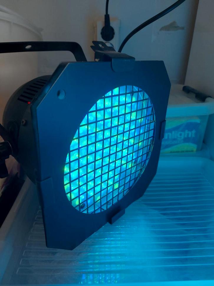 American DJ LED Par 56, Muziek en Instrumenten, Licht en Laser, Gebruikt, Licht, Geluidgestuurd, Kleur, Ophalen
