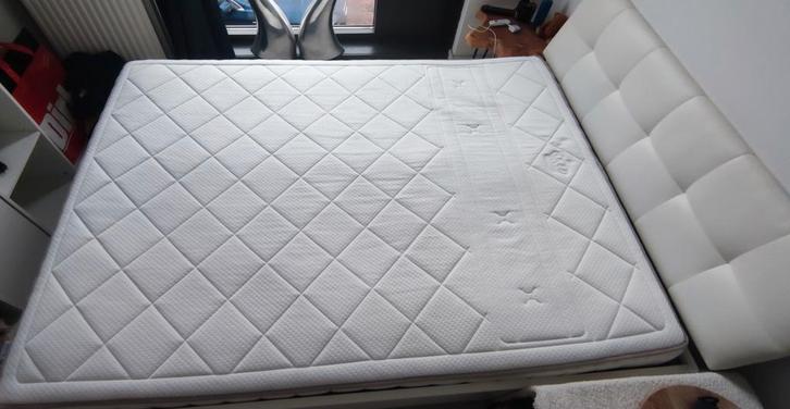 Auping Bed 140x200 met Matras & Spiraalbodem, Huis en Inrichting, Slaapkamer | Matrassen en Bedbodems, Zo goed als nieuw, Bedbodem