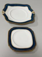 Vintage porseleinen schaal bord 2x Tuscan England blauw/goud, Antiek en Kunst, Antiek | Servies los, Ophalen of Verzenden