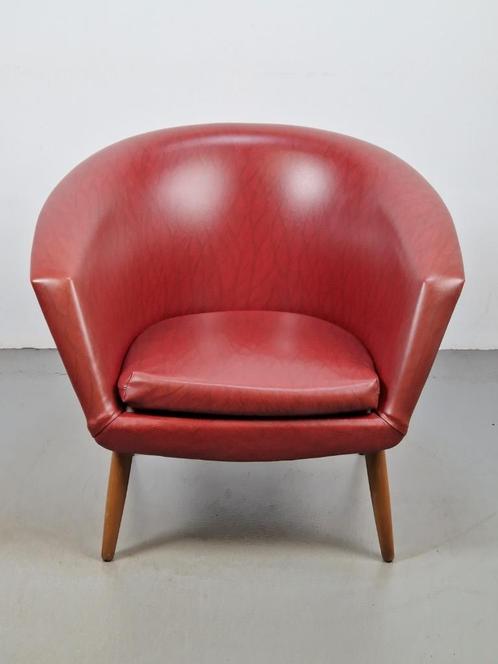 Vintage fauteuil cocktail club chair mid century 1960 Deens, Huis en Inrichting, Fauteuils, Gebruikt, Hout, Overige materialen