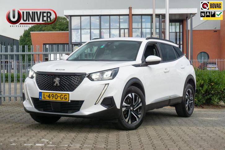 Peugeot 2008 1.2 PureTech Allure NIEUWE DISTRIBUTIERIEM NAVI, Auto's, Peugeot, Bedrijf, Te koop, ABS, Airbags, Airconditioning