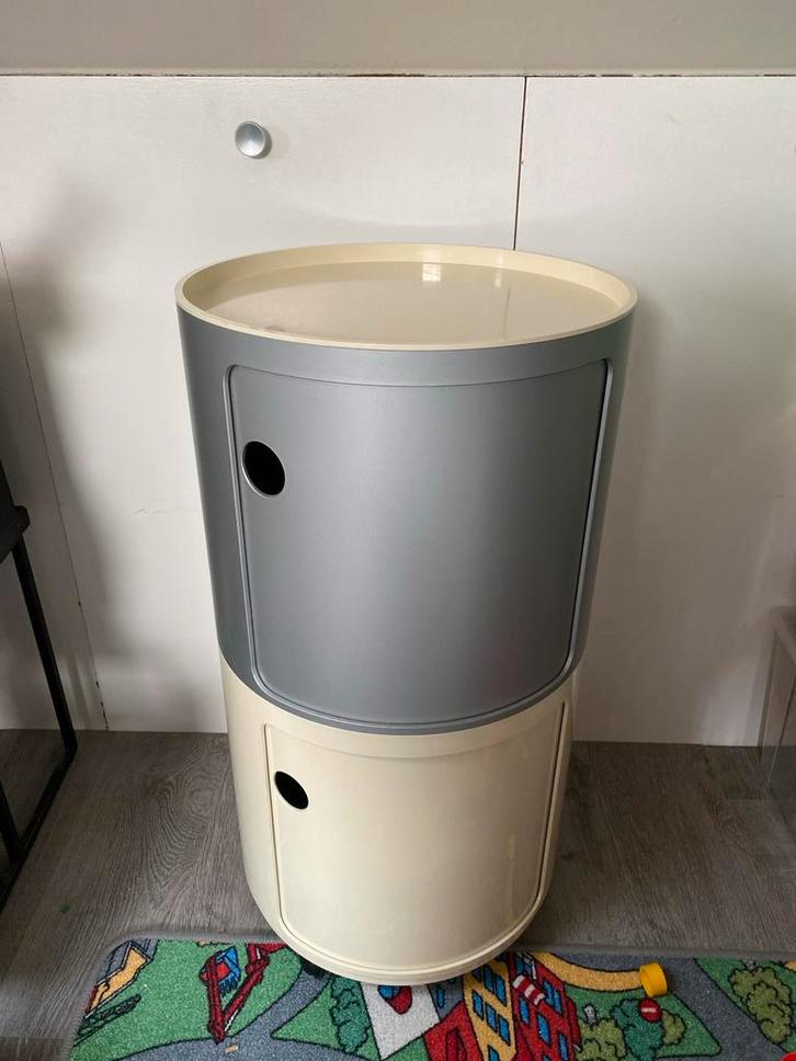 2x Kartell Componibili Grotere Versie (42cm), Huis en Inrichting, Slaapkamer | Nachtkastjes, Gebruikt, Kunststof, Ophalen of Verzenden